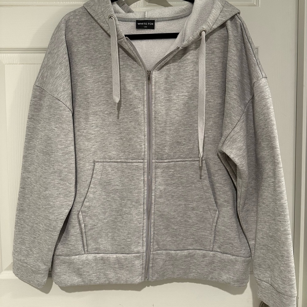White Fox | Gray Zip Up Hooded Jacket